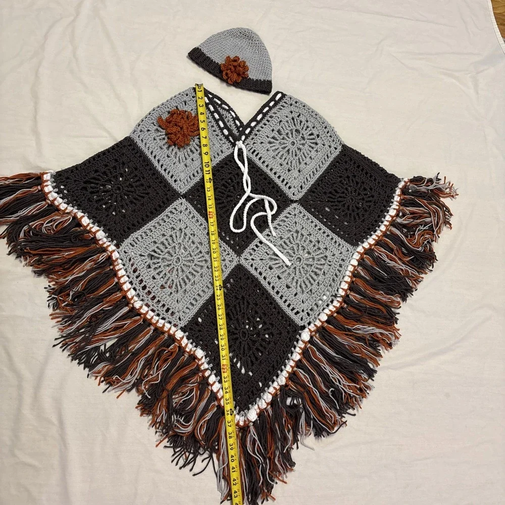 Handmade Boho Poncho Shawl  & Hat Fringe Gray Orange One Size Fits Most‎ Fall
